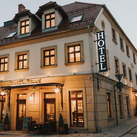 Hg Hotel Toszek المظهر الخارجي الصورة